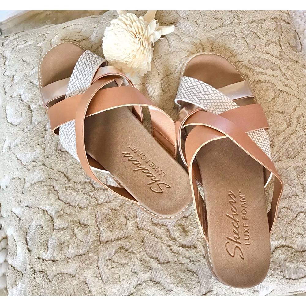 Skechers Sweet Chic Luxe Foam Multi-Strap Sandals Size 9, EUC - Picture 4 of 7